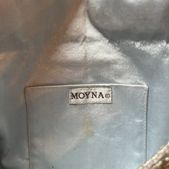 Moyna Fold Over Beaded Evening Bag - Picture 4 of 8